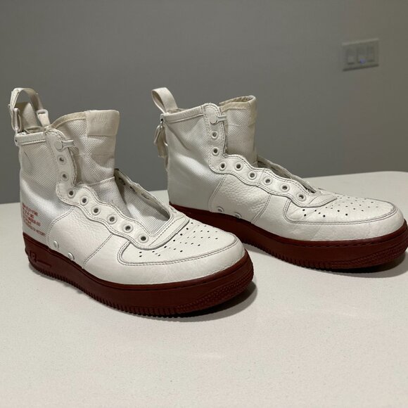 SF Air Force 1 Mid 'Red Ivory' Nike - Picture 3 of 10
